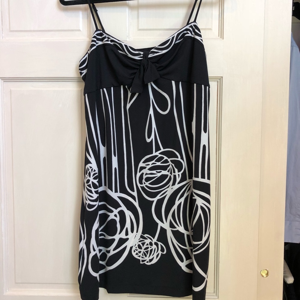 BCBG MAXAZRIA petites size L black / white dress